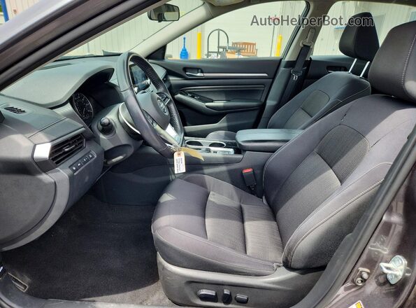 1N4BL4DV4NN366332 2022 NISSAN ALTIMA Gray Widok wnętrza z przodu