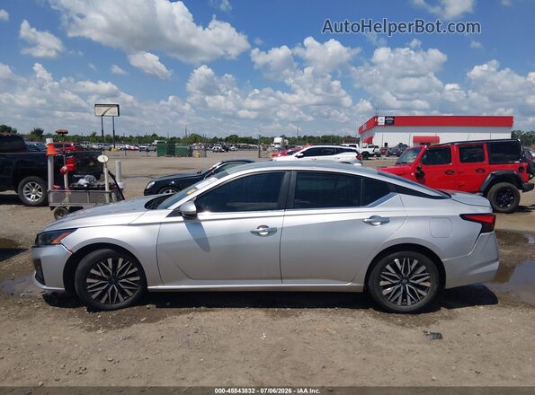 1N4BL4DV4PN363370 2023 NISSAN ALTIMA Серебряный Панорамный вид салона 360°