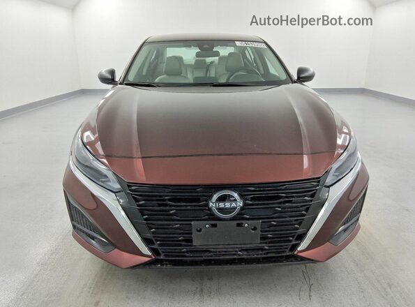 1N4BL4DV4SN310418 2025 NISSAN ALTIMA Red Դիմացի տեսք