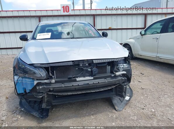 1N4BL4DV4SN378041 2025 NISSAN ALTIMA Silver Vista interior trasera