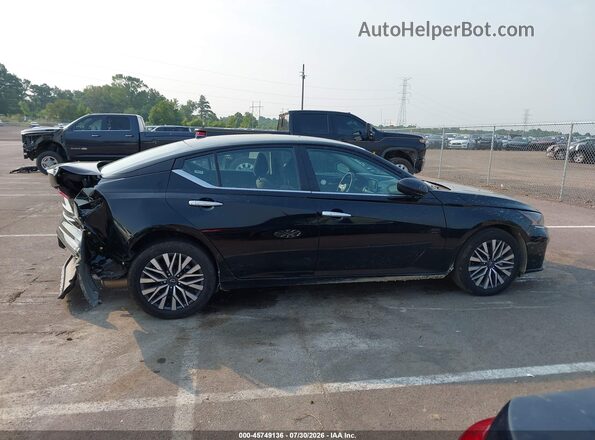 1N4BL4DV4SN427920 2025 NISSAN ALTIMA Black Widok wnętrza z tyłu