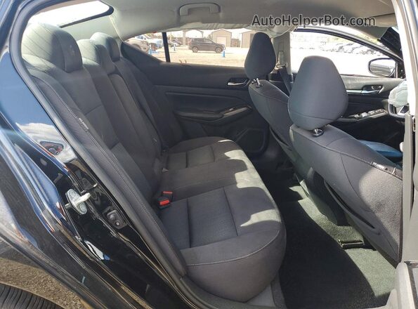 1N4BL4DV5MN363180 2021 NISSAN ALTIMA Black Rear seats view