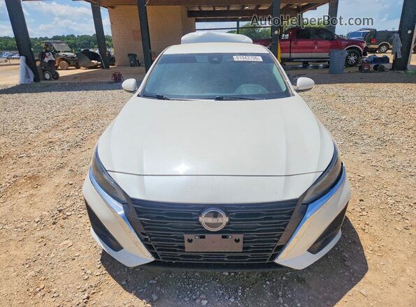1N4BL4DV5PN388388 2023 NISSAN ALTIMA White Vista frontal