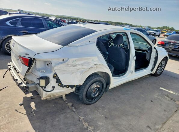 1N4BL4DV5RN329067 2024 NISSAN ALTIMA White Задня права чверть