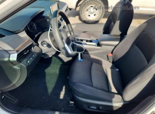 1N4BL4DV5RN329067 2024 NISSAN ALTIMA White Вид салону спереду