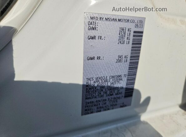 1N4BL4DV5RN329067 2024 NISSAN ALTIMA White Вид наклейки з VIN-кодом
