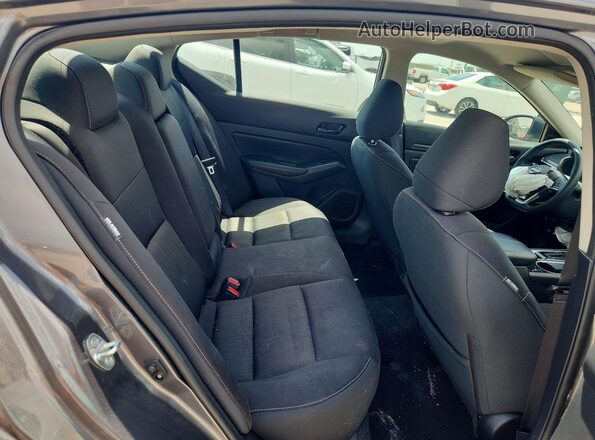 1N4BL4DV5RN385588 2024 NISSAN ALTIMA Gray უკანა სავარძლების ხედი