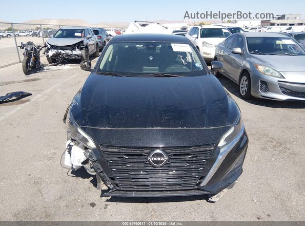1N4BL4DV5RN409498 2024 NISSAN ALTIMA Black Rear interior view