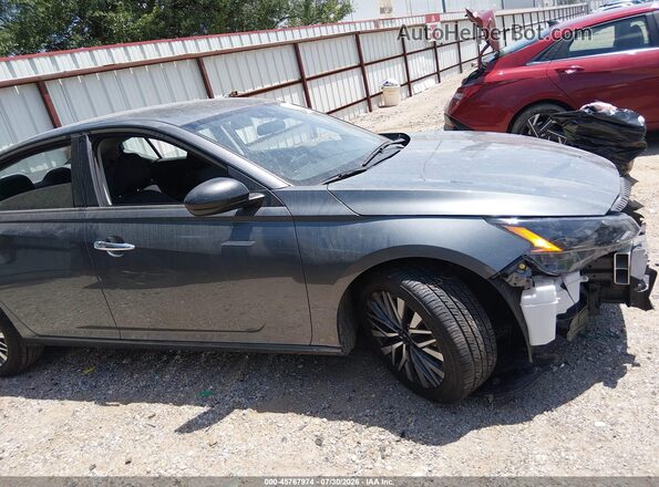 1N4BL4DV5RN409727 2024 NISSAN ALTIMA Gray Սալոնի հետևի տեսք