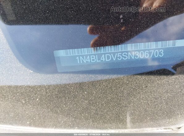 1N4BL4DV5SN306703 2025 NISSAN ALTIMA Black Vista del compartimento del motor
