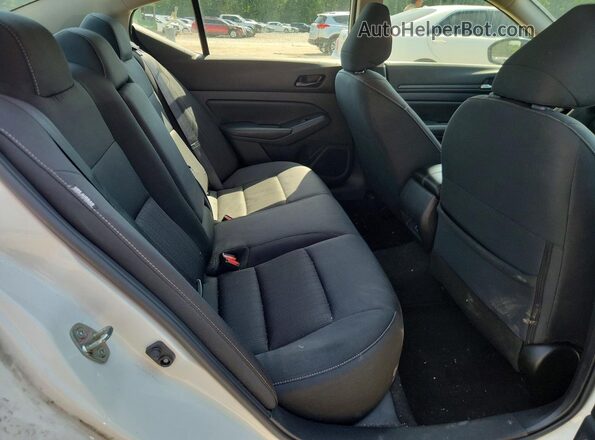 1N4BL4DV5SN324313 2025 NISSAN ALTIMA White Vista de los asientos traseros