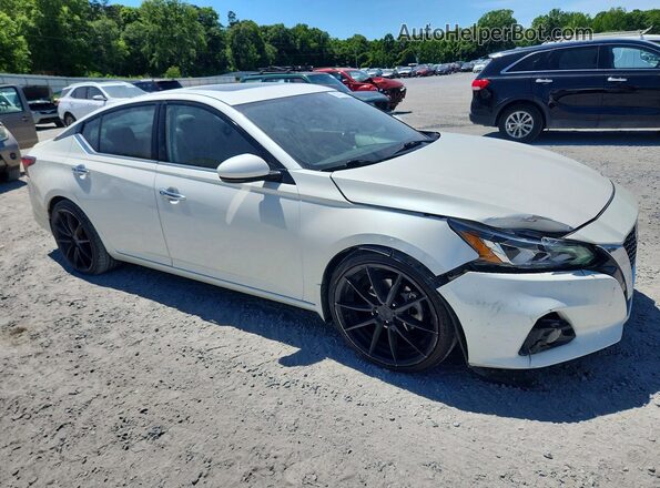 1N4BL4DV6KC170996 2019 NISSAN ALTIMA White Front right