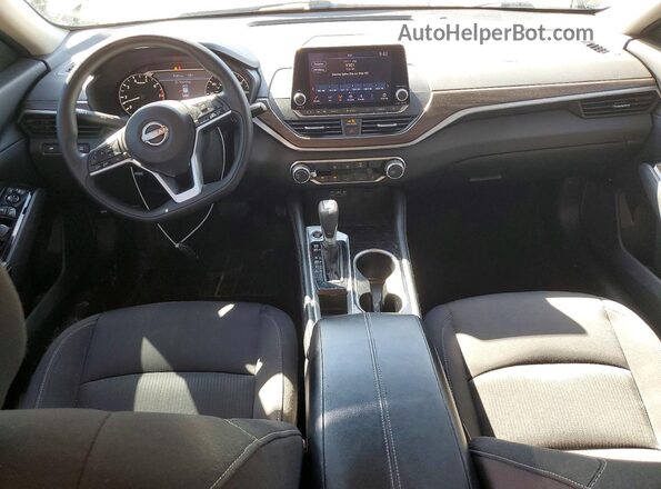 1N4BL4DV6PN376783 2023 NISSAN ALTIMA Silver Vista del salpicadero