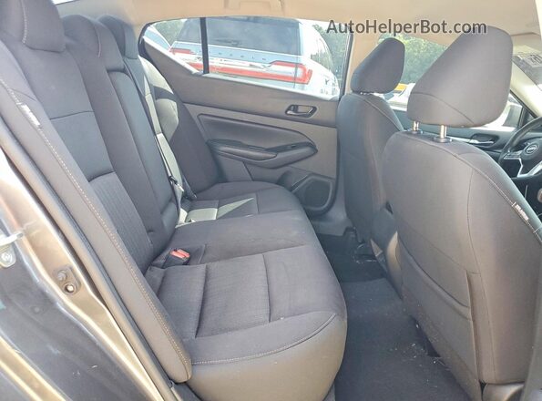 1N4BL4DV6PN376783 2023 NISSAN ALTIMA Silver Vista de los asientos traseros
