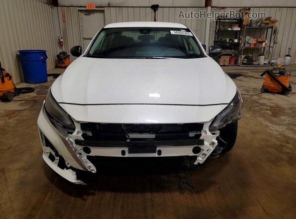 1N4BL4DV6RN339817 2024 NISSAN ALTIMA Белый Вид спереди