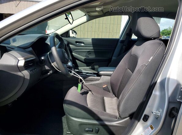 1N4BL4DV6RN346699 2024 NISSAN ALTIMA Silver Սալոնի դիմացի տեսք