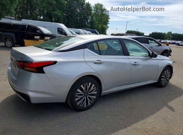 1N4BL4DV6RN346699 2024 NISSAN ALTIMA Silver Հետևի աջ