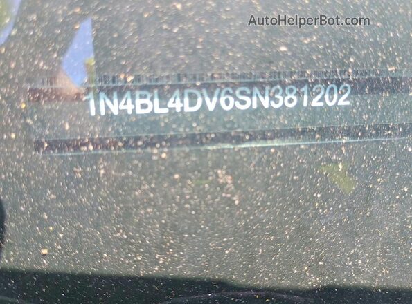 1N4BL4DV6SN381202 2025 NISSAN ALTIMA Black Widok komory silnika
