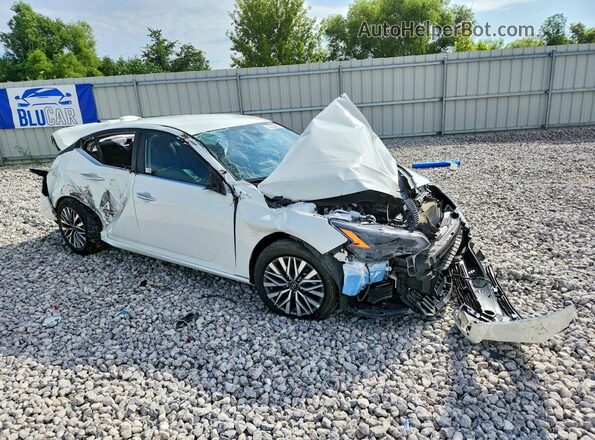 1N4BL4DV6SN425554 2025 NISSAN ALTIMA White Delantero derecho