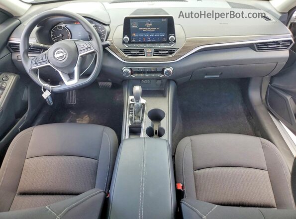 1N4BL4DV6SN433735 2025 NISSAN ALTIMA Silver წინა პანელის ხედი