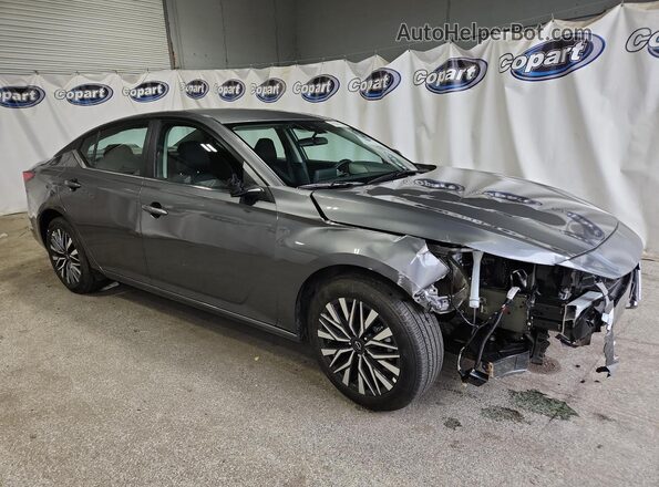 1N4BL4DV6TN321941 2026 NISSAN ALTIMA Gray Панорамний вид салону 360°