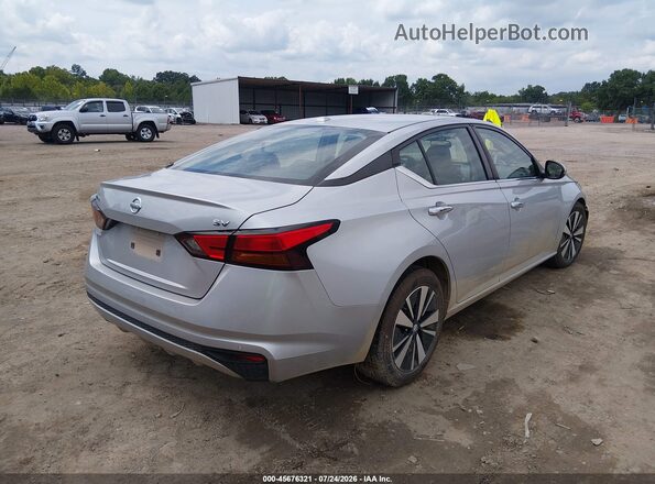 1N4BL4DV7NN388079 2022 NISSAN ALTIMA Silver Trasero derecho