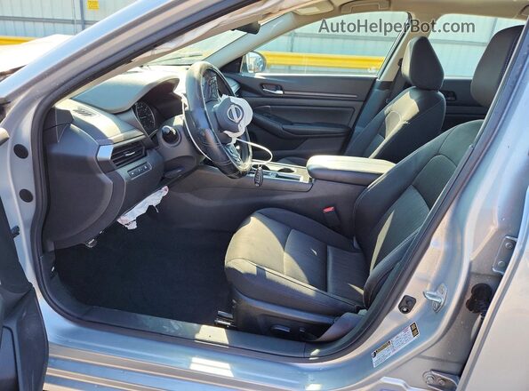 1N4BL4DV7RN376035 2024 NISSAN ALTIMA Silver Սալոնի դիմացի տեսք