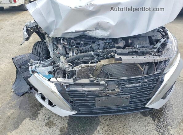 1N4BL4DV7RN410121 2024 NISSAN ALTIMA Silver Սալոնի հետևի տեսք