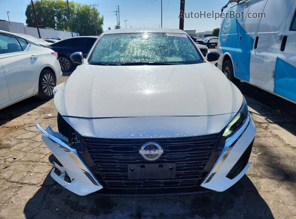 1N4BL4DV7SN374047 2025 NISSAN ALTIMA White Front view