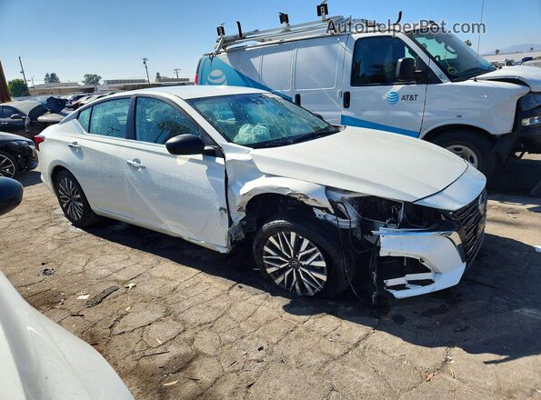 1N4BL4DV7SN374047 2025 NISSAN ALTIMA White Front right