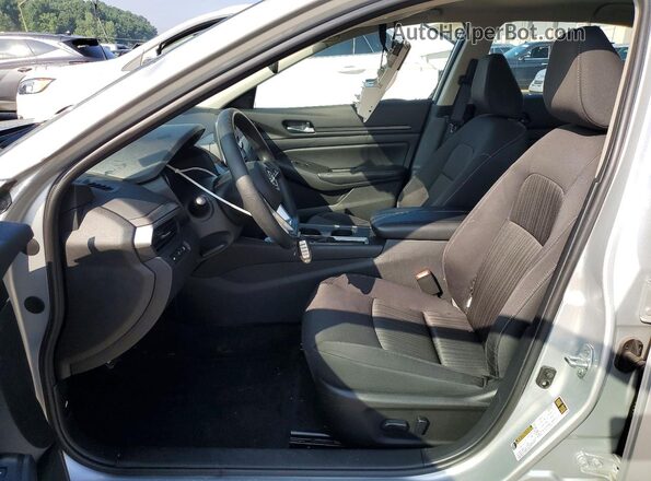1N4BL4DV7SN386716 2025 NISSAN ALTIMA Silver წინა სალონის ხედი