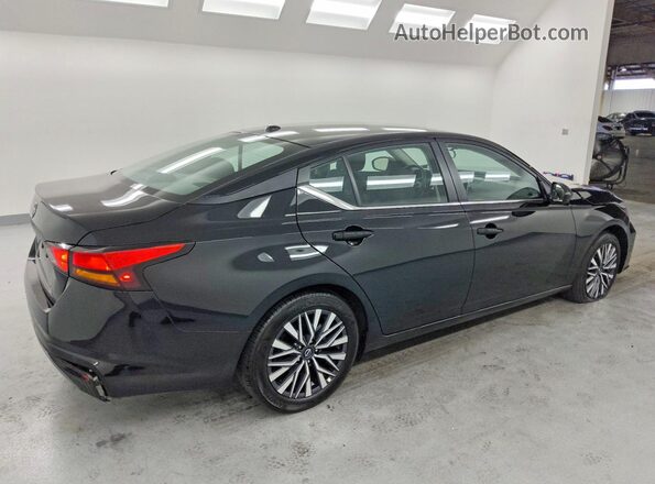 1N4BL4DV7TN320586 2026 NISSAN ALTIMA Black Հետևի աջ