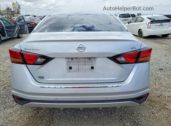 1N4BL4DV8NN416875 2022 NISSAN ALTIMA Silver Հետևի տեսք