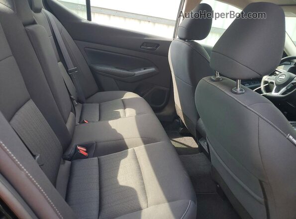 1N4BL4DV8RN415067 2024 NISSAN ALTIMA Черный Вид задних сидений