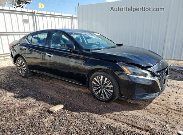 1N4BL4DV8SN323186 2025 NISSAN ALTIMA Black Vista de la etiqueta del VIN