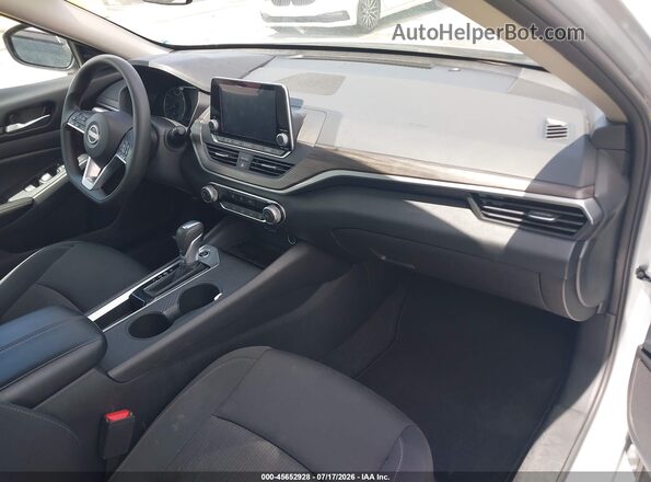1N4BL4DV8SN365163 2025 NISSAN ALTIMA Silver Սալոնի դիմացի տեսք