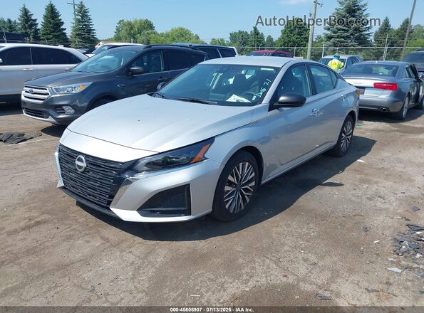 1N4BL4DV8SN422249 2025 NISSAN ALTIMA Silver წინა მარცხენა ხედი სამი მეოთხედიდან