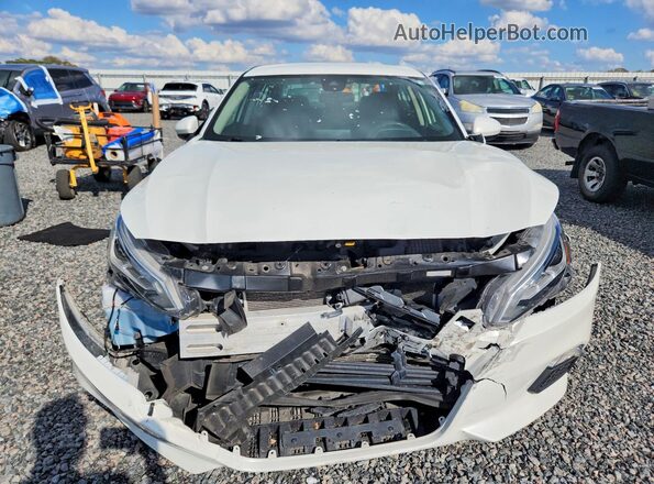 1N4BL4DV9MN416172 2021 NISSAN ALTIMA White Widok z przodu