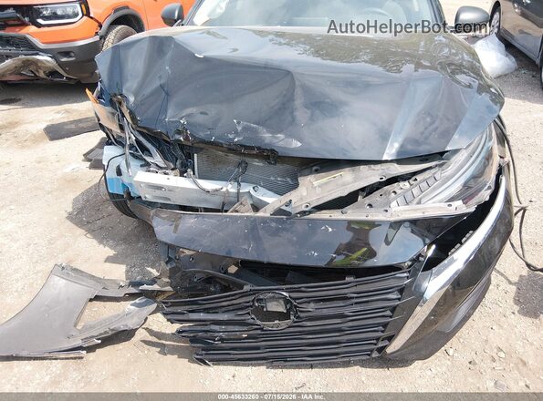 1N4BL4DV9RN365375 2024 NISSAN ALTIMA Black Widok z przodu