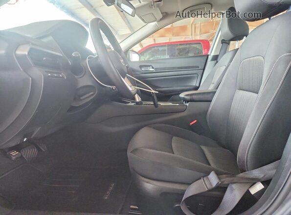 1N4BL4DV9RN392933 2024 NISSAN ALTIMA Серый Вид салона спереди