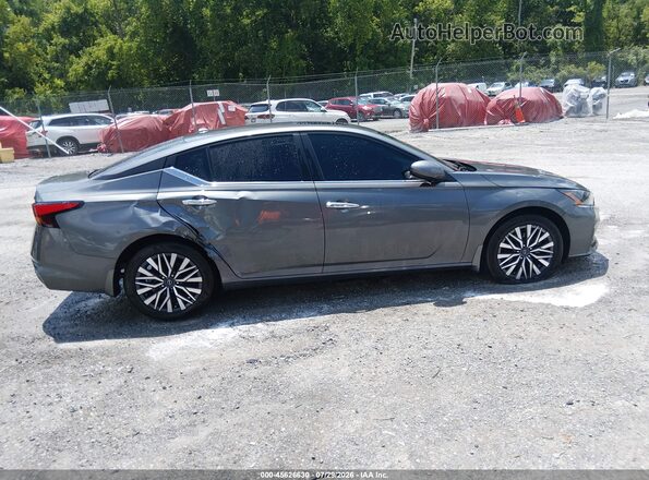 1N4BL4DV9RN409889 2024 NISSAN ALTIMA Gray უკანა სალონის ხედი