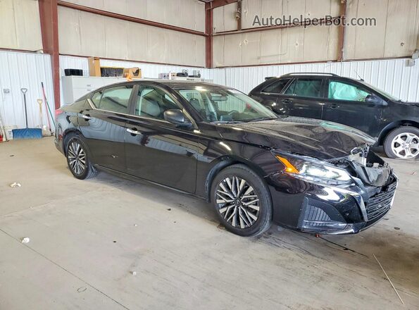 1N4BL4DV9SN376768 2025 NISSAN ALTIMA Black Առջևի աջ