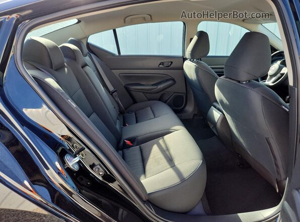 1N4BL4DV9TN330441 2026 NISSAN ALTIMA Black Rear seats view