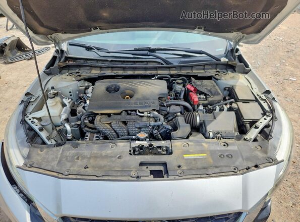1N4BL4DVXKC126211 2019 NISSAN ALTIMA Серебряный Вид задней части салона