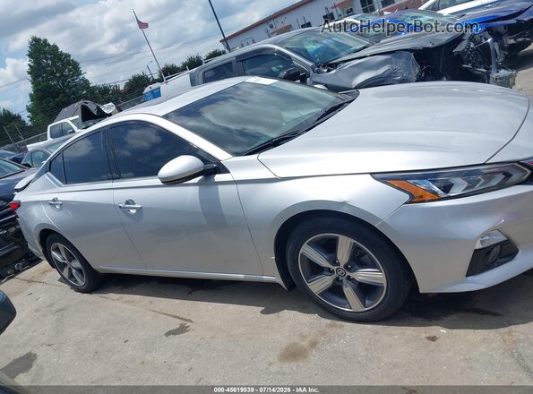 1N4BL4DVXKC183766 2019 NISSAN ALTIMA Silver Вид задньої частини салону