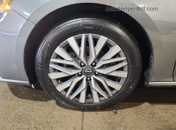 1N4BL4DVXPN338473 2023 NISSAN ALTIMA Gray VIN կոդի պիտակի տեսք