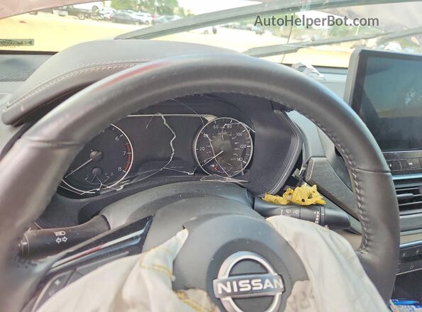 1N4BL4DVXRN305654 2024 NISSAN ALTIMA Темно-бордовый Вид щитка приборов