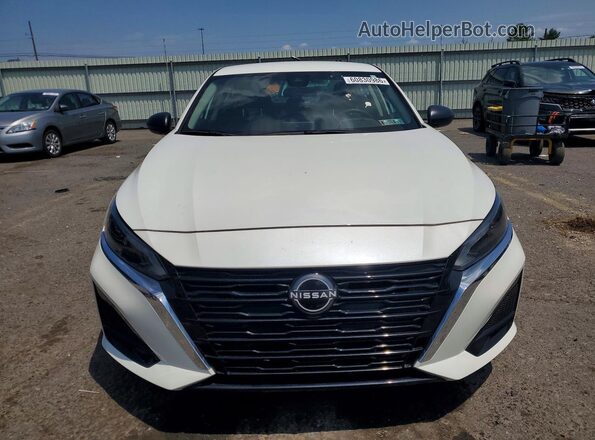1N4BL4DVXRN324334 2024 NISSAN ALTIMA White Front view