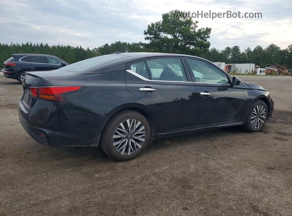1N4BL4DVXRN343630 2024 NISSAN ALTIMA Черный Задняя правая четверть