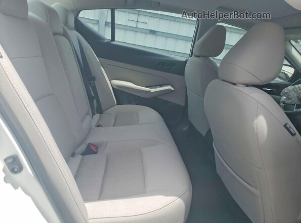 1N4BL4DVXRN411523 2024 NISSAN ALTIMA White Հետևի նստատեղերի տեսք